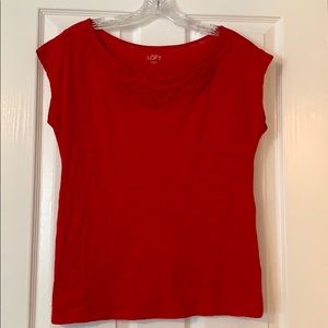 Ann Taylor Loft red cotton tee size M